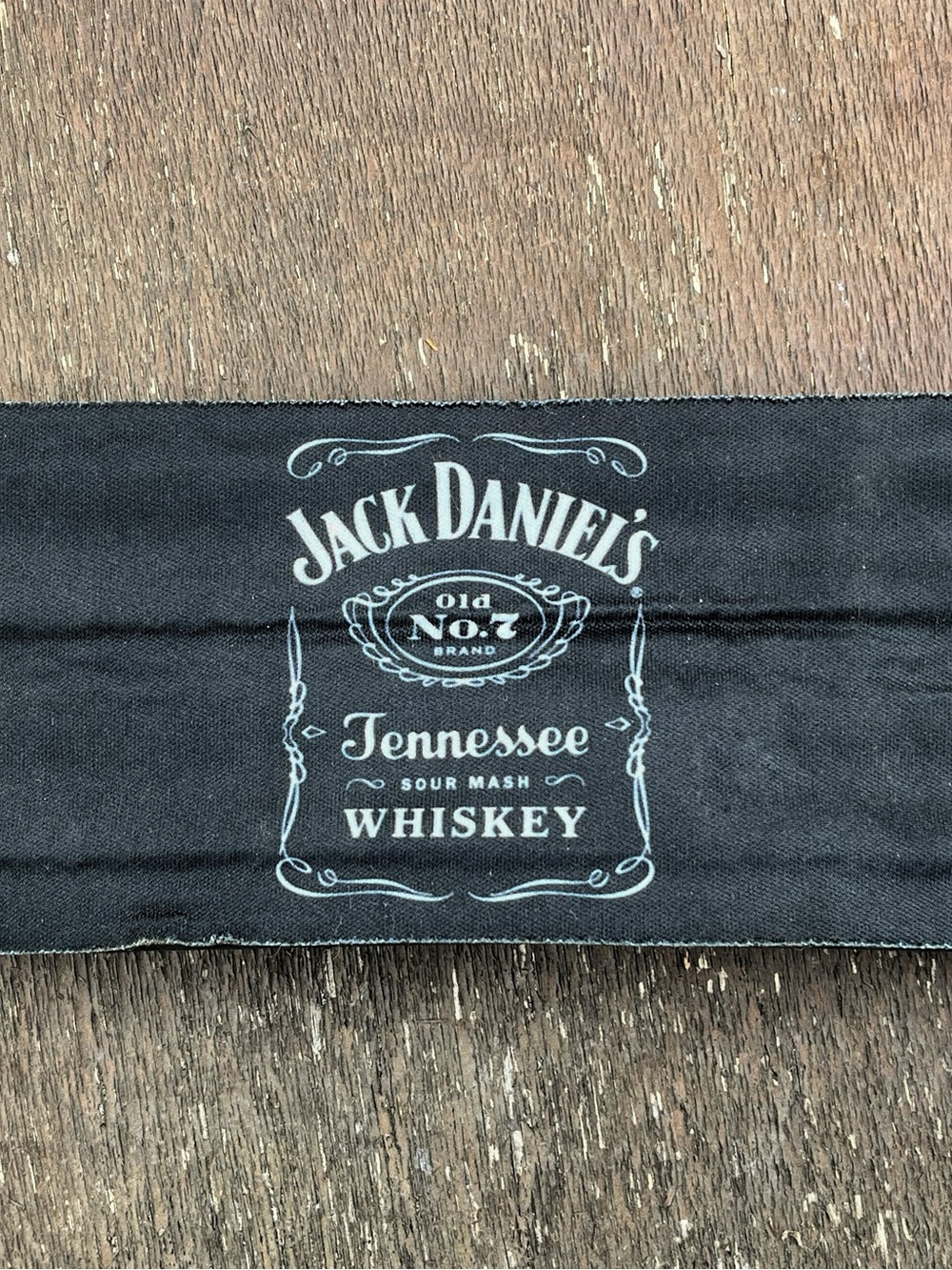 Jack Daniel's Black Tennessee Whiskey Slap/Wrap Around Koozie - Picture 2 of 3